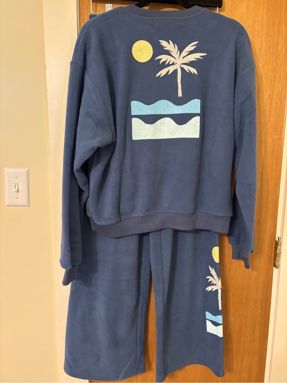 🆕Bnwt Saltwater Luxe Teal Blue Cozy Sweatshirt and Wide-Leg Sweatpants Set